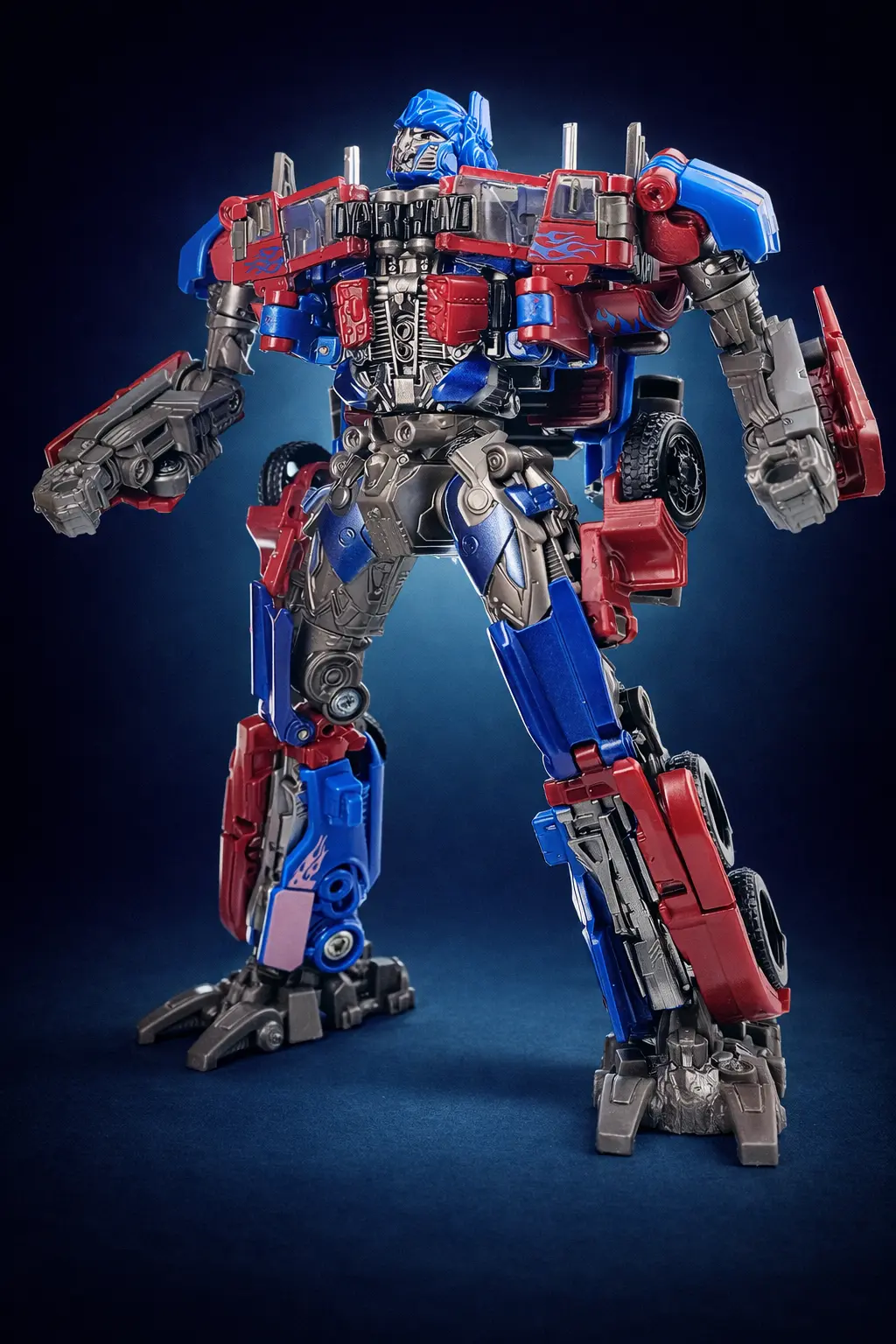 Detalhes visuais da action figure robô